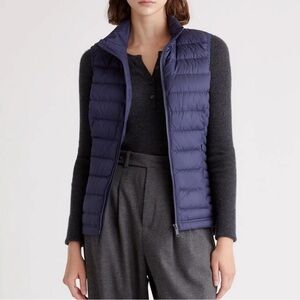 NWT Quince Women’s Lightweight Down Packable Puffer Vest Outerwear Navy Blue XS